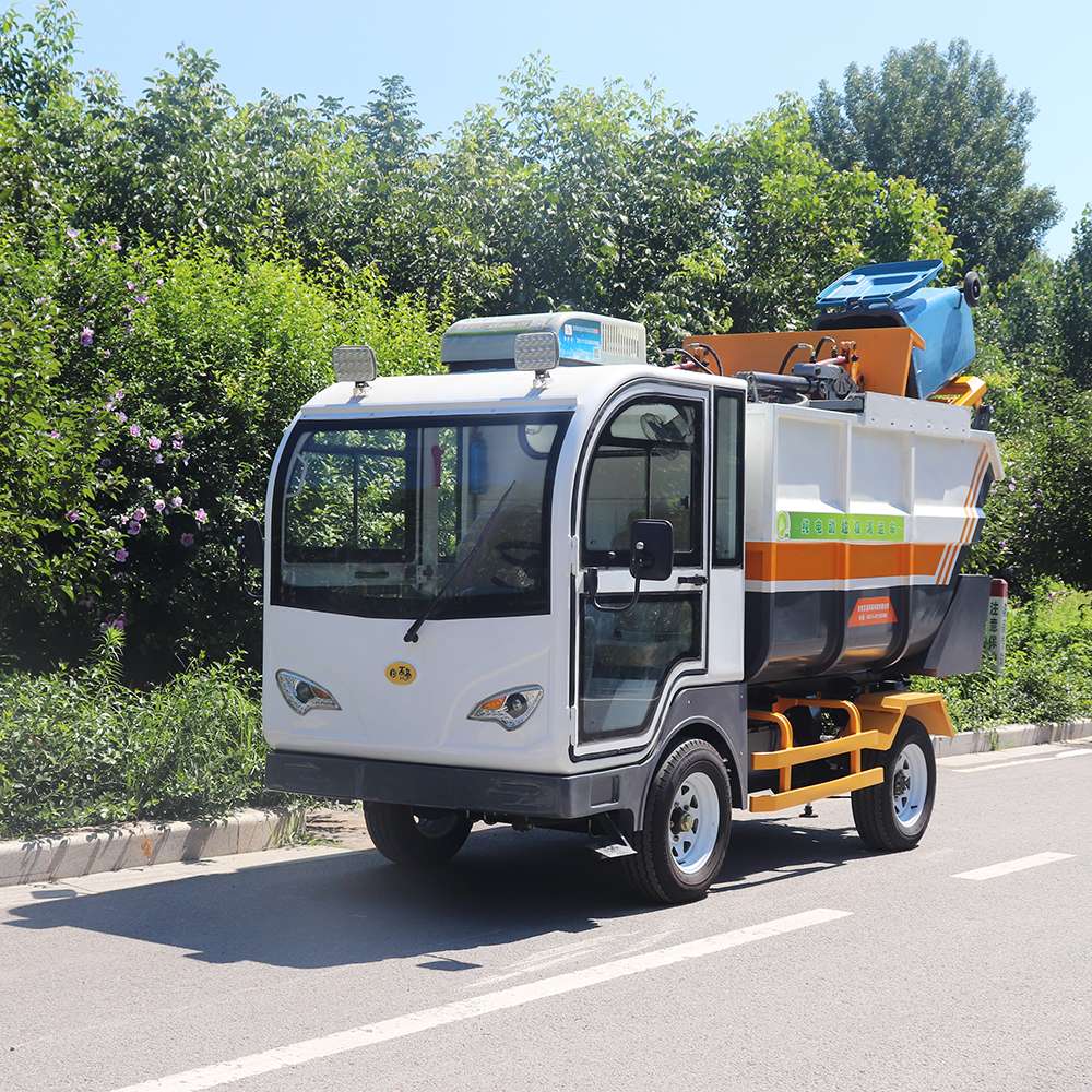 Caminhão de lixo elétrico montado na traseira